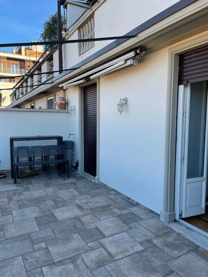 Lacaralele1 Milan Extérieur photo